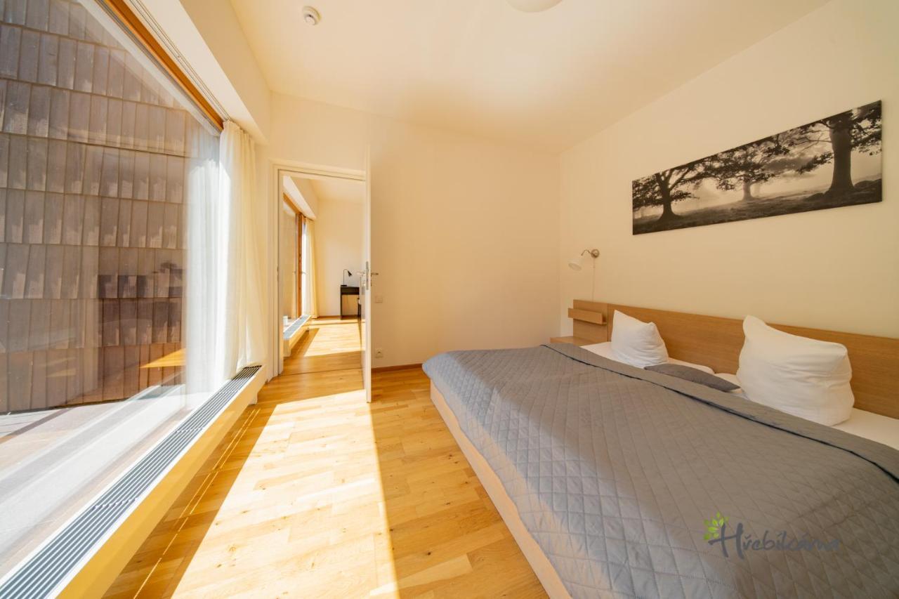 Restaurace A Pension Hrebikarna Хомутов Экстерьер фото